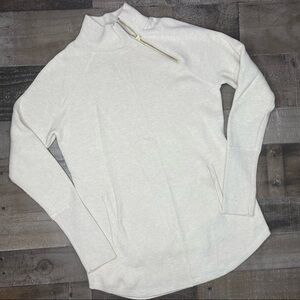 Tahari Mock Neck Sweater size XS